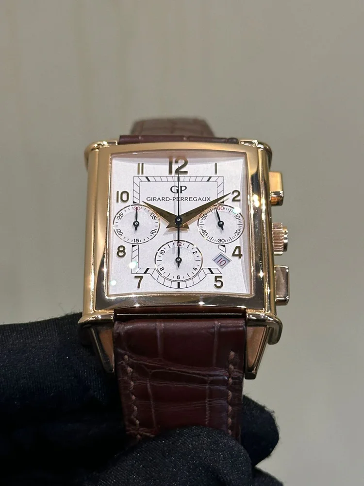 Girard Perregaux Vintage 1945 25840